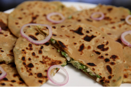 Stuffed parotta